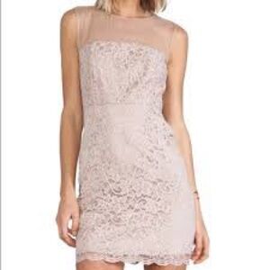 Diane Von Furstenberg Elegant Lace Sleeveless Dress Sz 2/8